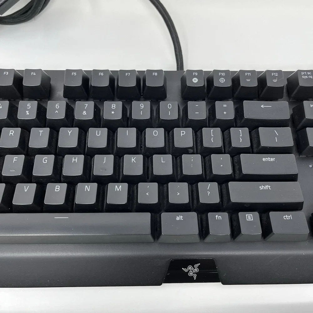 Razer BlackWidow Elite Mechanical Gaming Keyboard RZ03-0262 Wired Black w/ Wrist